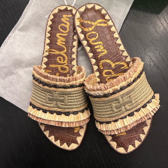 Sam Edelman Georgia Slide Sandals - Picture 7 of 9